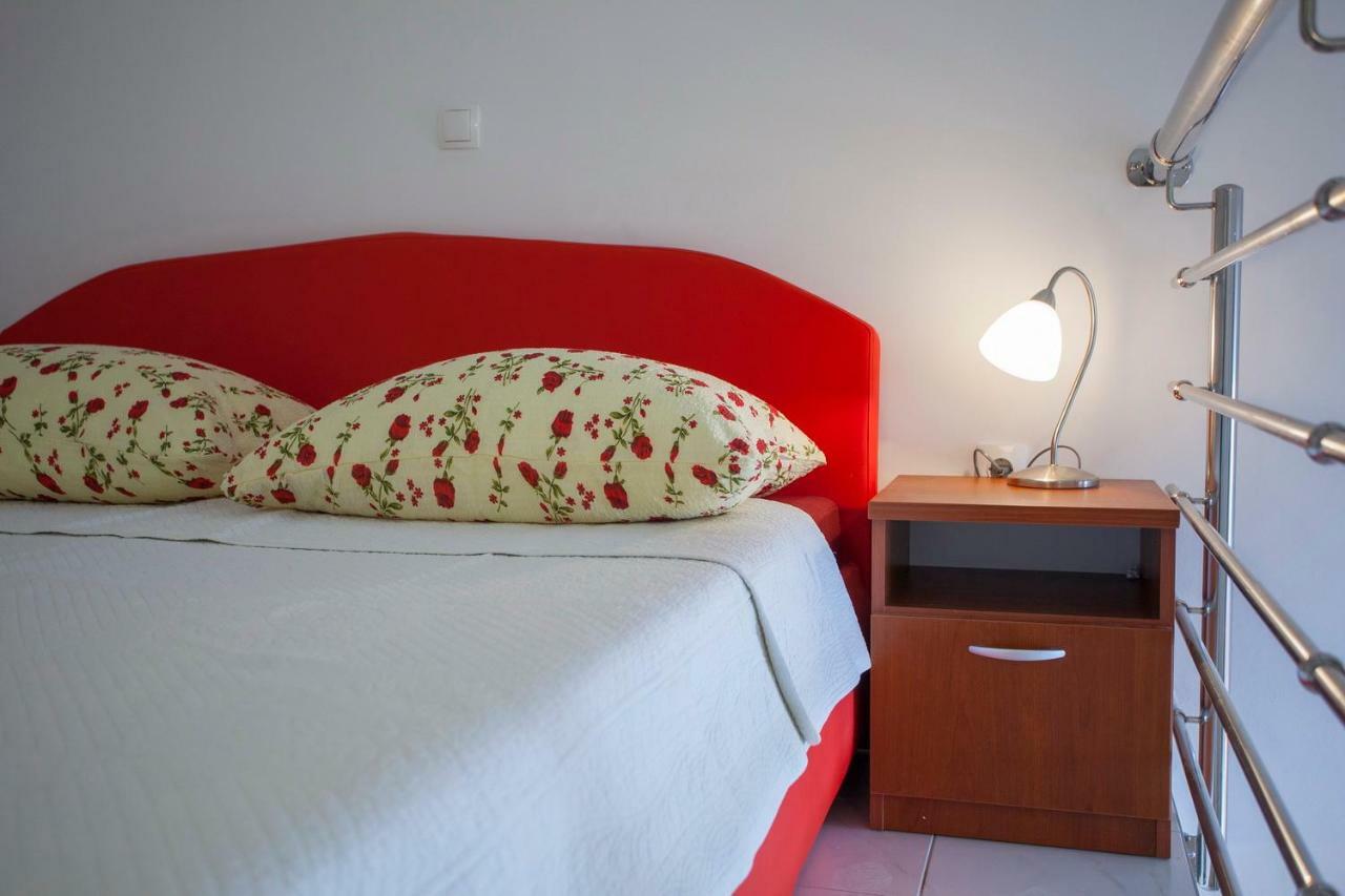 Apartman Vlado *