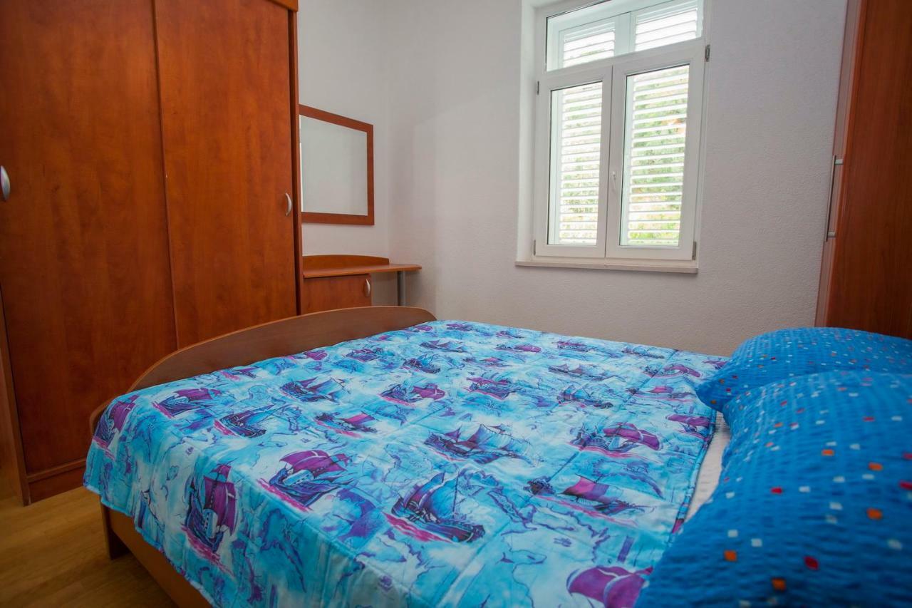 Apartman Vlado *