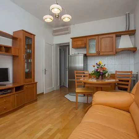 Apartments Vlado Podgora Buitenkant foto
