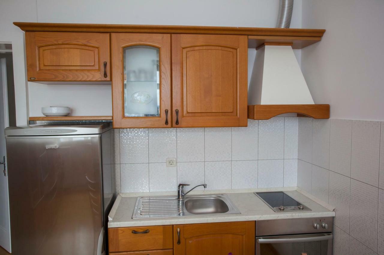 Apartment Vlado *
