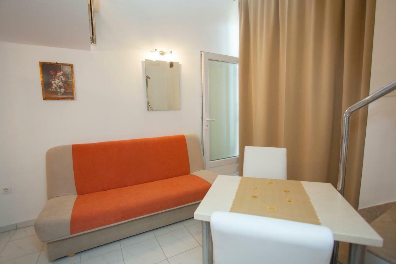 Vlado Apartment Podgora