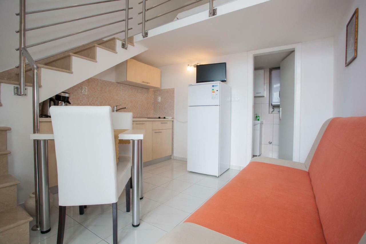 Apartment Vlado Podgora